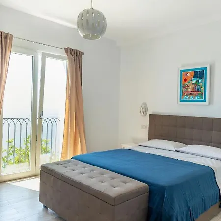 - Casa Blue Star